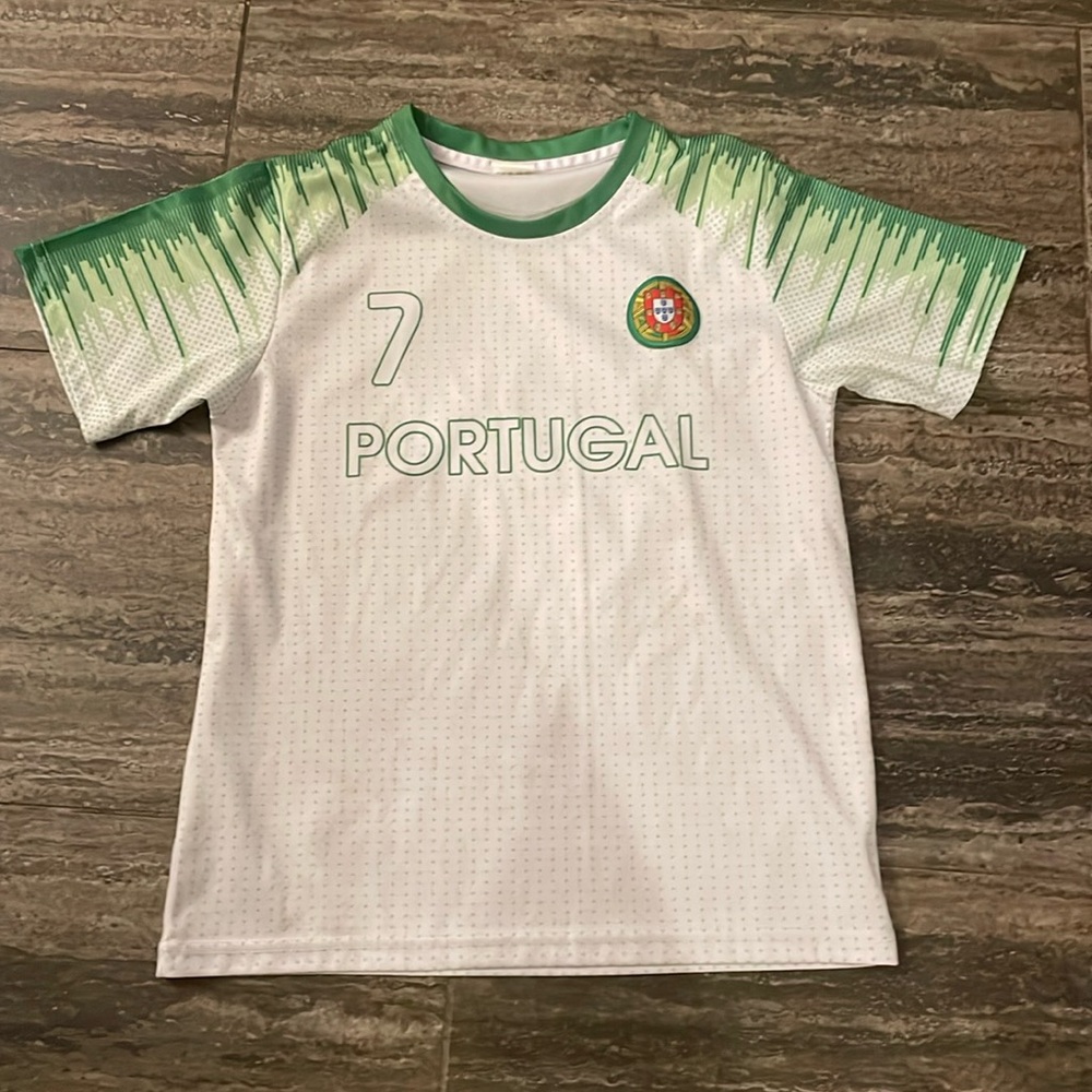 Like new Cristiano Ronaldo jersey youth size large